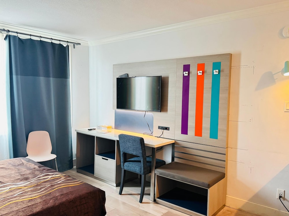 Hometel Suites Los Angeles - photo 17