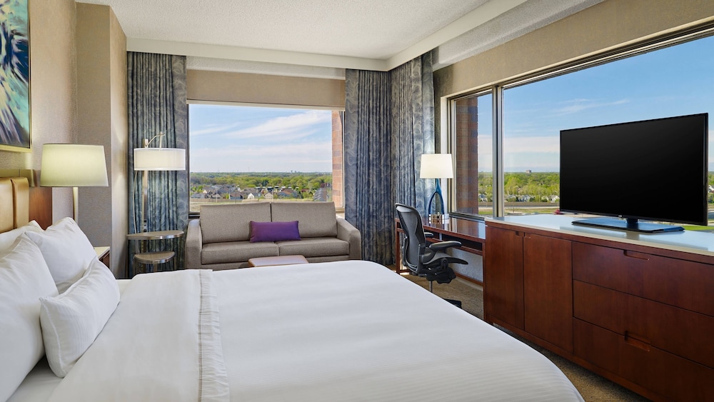 The Westin Chicago Northwest - photo 10