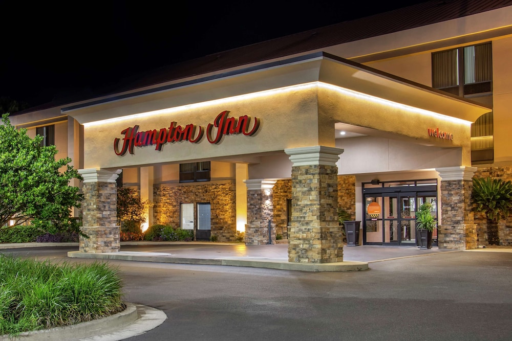 Hampton Inn Adel - featured photo