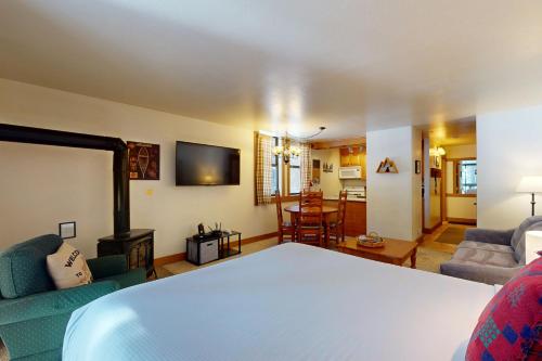 Aspen Grove Hideaway in Truckee, United States