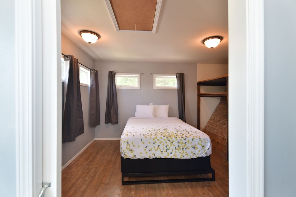 Delton Oaks Resort - photo 30