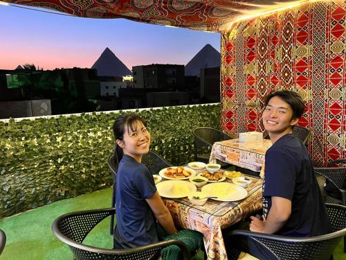 Anas Pyramids view inn