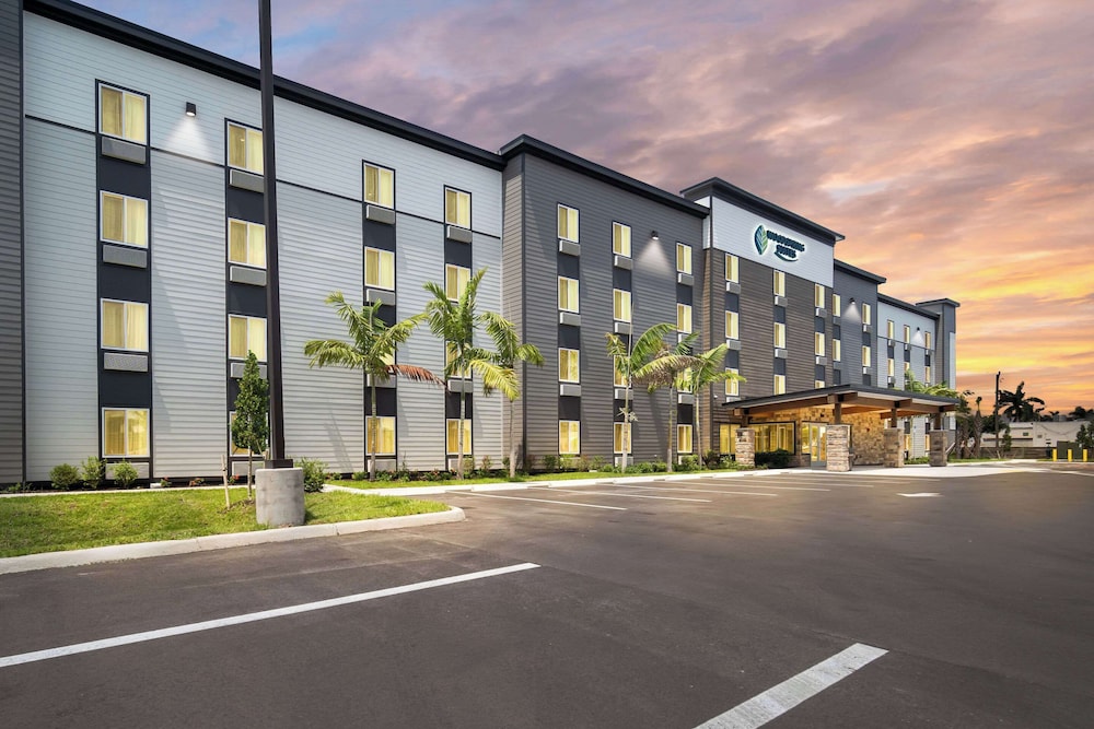 Woodspring Suites Fort Myers Cape Coral - photo 47