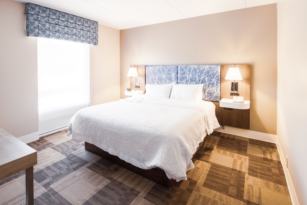 Hampton Inn & Suites Huntsville Hampton Cove - photo 13