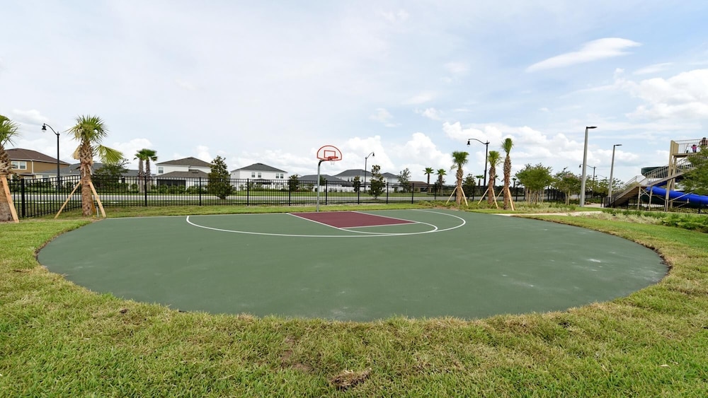 Storey Lake 10BR with Pool SPA Game Room WaterPark - photo 31