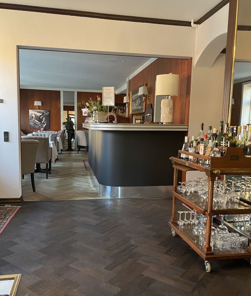 Park Hotel & Vinbar — Frederikshavn — photo 3