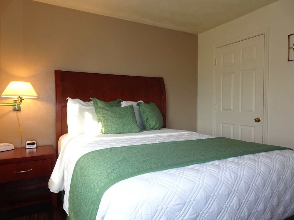 Affordable Suites of America Lynchburg - photo 10