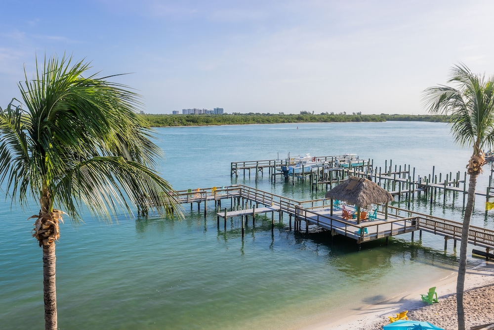 Hutchinson Island Hotel - photo 108