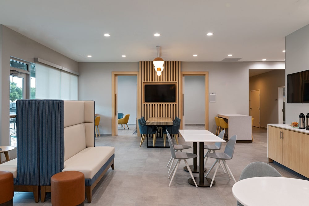 TownePlace Suites by Marriott Stafford Sugar Land - photo 3
