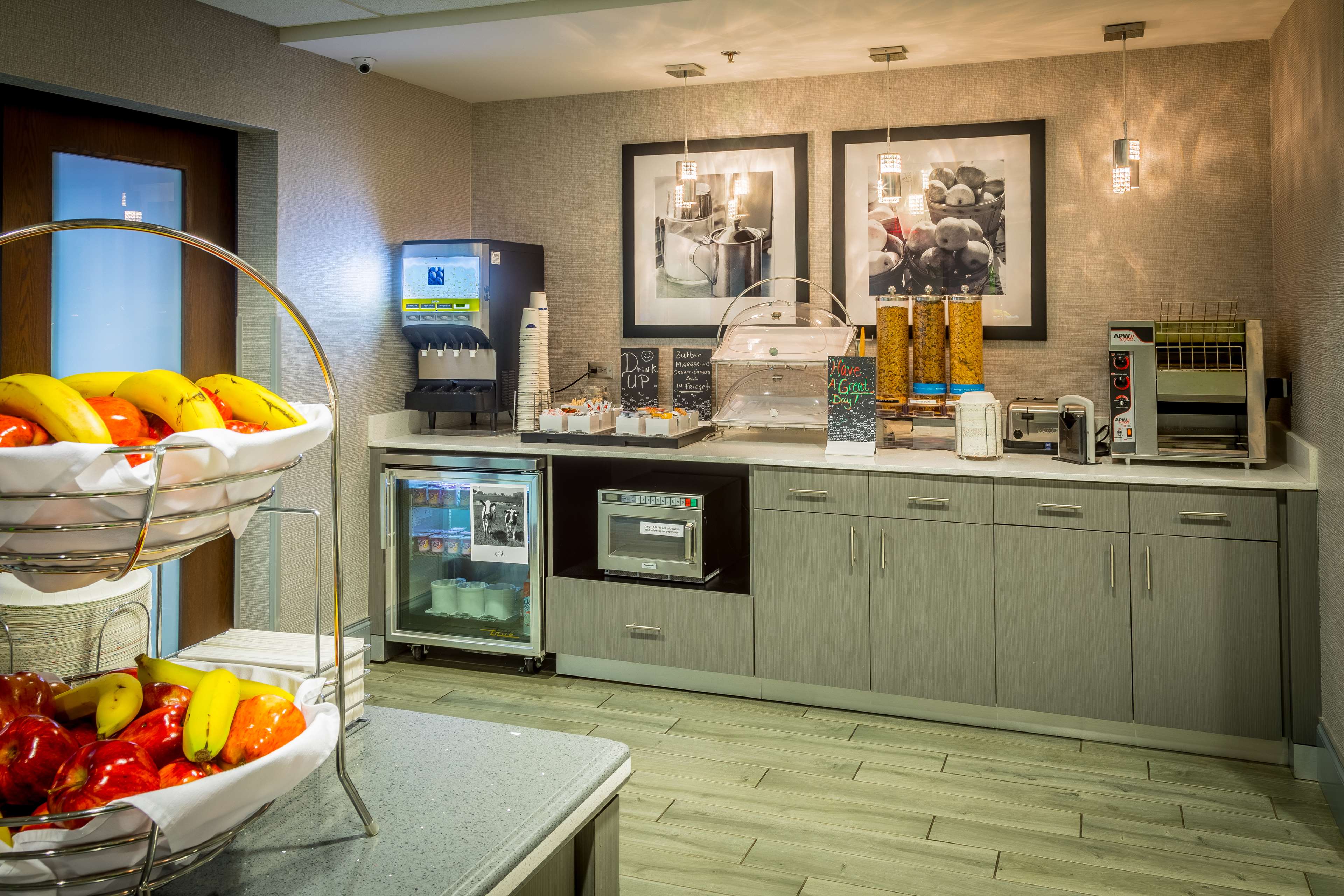 Hampton Inn & Suites Dublin - photo 14