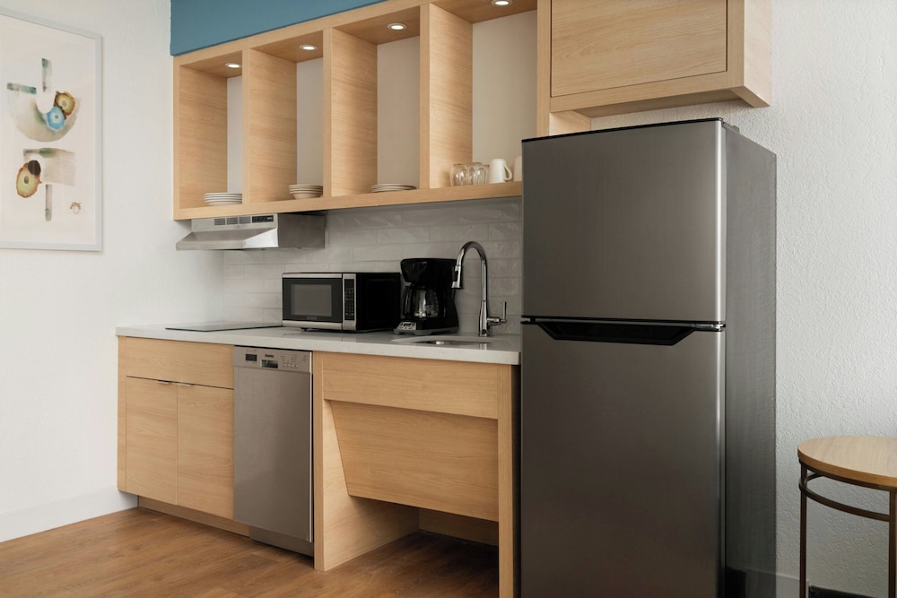 TownePlace Suites by Marriott Lafayette - photo 9