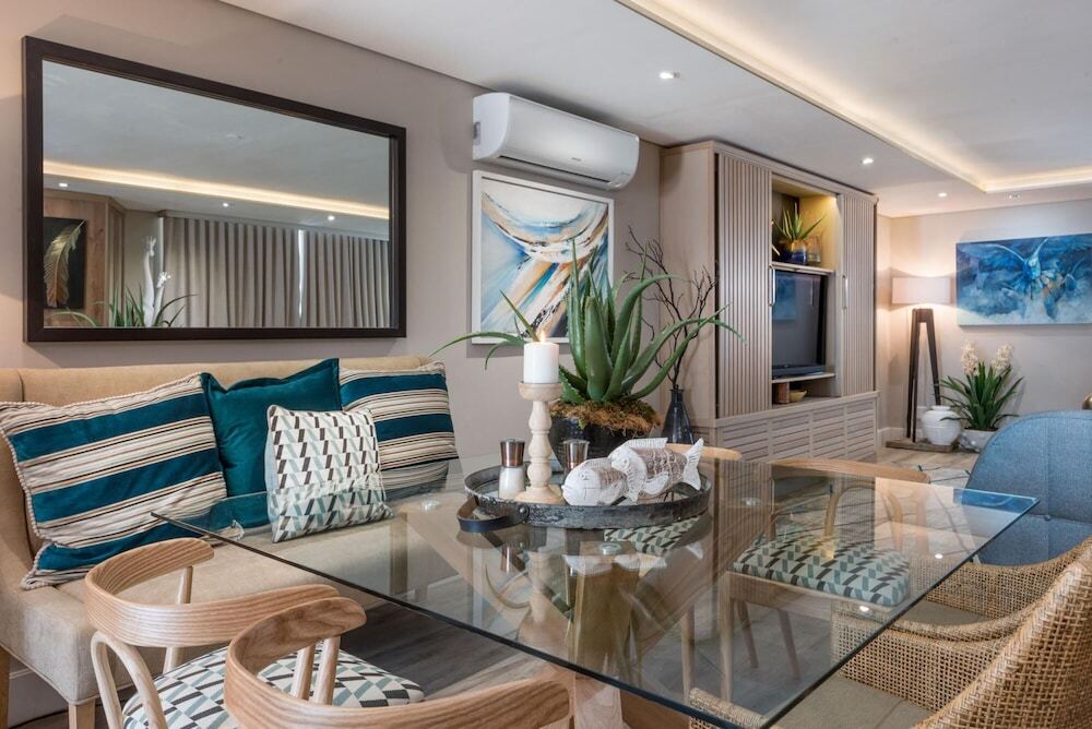 9 on Nautica Camps Bay — 4-Star Luxury Hotel in Cape Town, South Africa