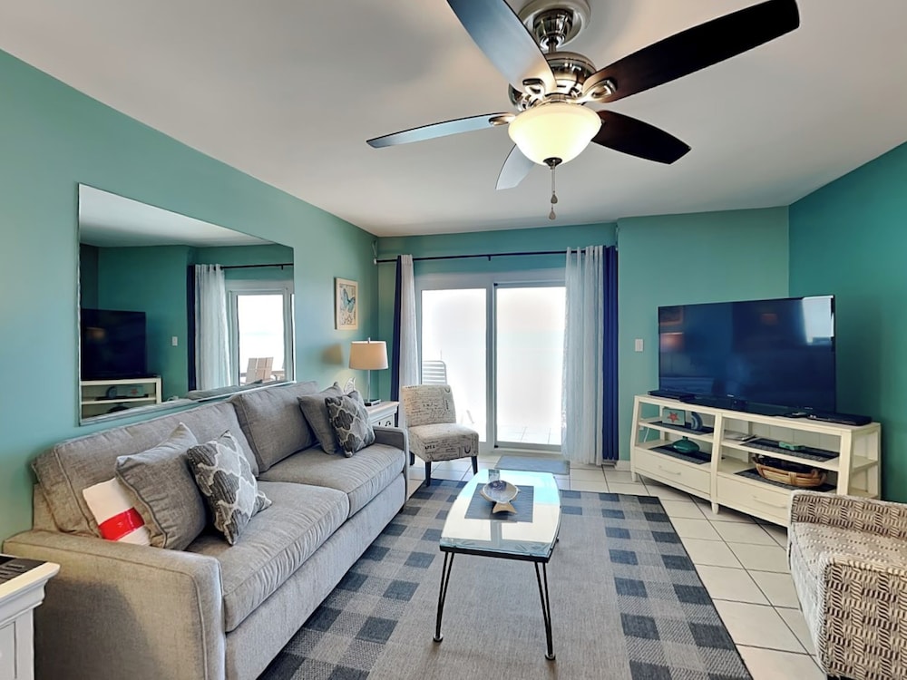 Westwind #804 by Southern Vacation Rentals — 4-Star Luxury Hotel in Gulf Shores, United States