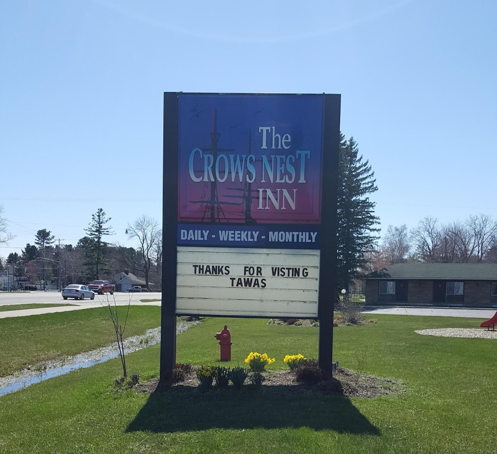 Crows Nest Inn Tawas - photo 27
