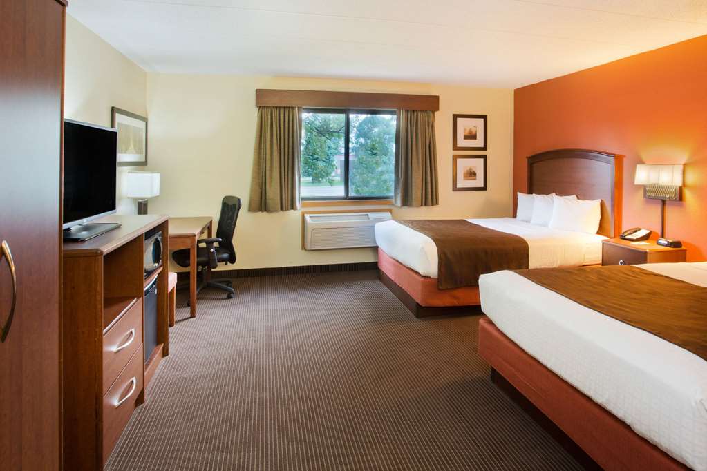 AmericInn by Wyndham Grand Forks - photo 10