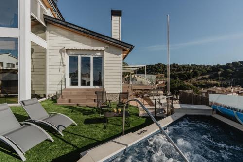 Petit Luxe Pineda in Pineda De Mar, Spain