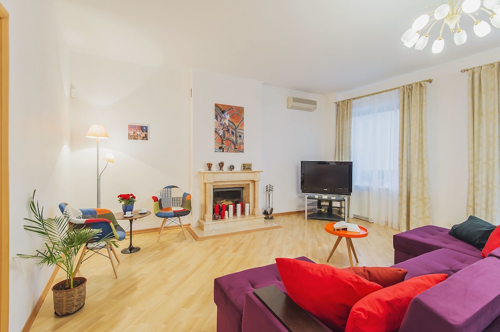 GM Apartment Arbat 49 — 4-Star Luxury Hotel in Moscow, Russia