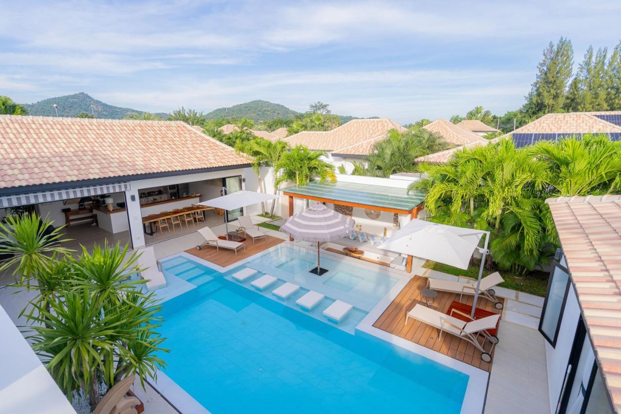 Villa Thalias HuaHin — 4-Star Luxury Hotel in Hua Hin, Thailand