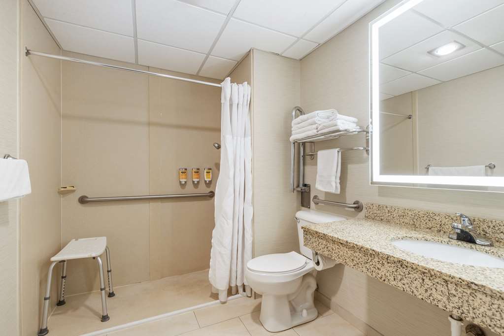Best Western Plus Steeplegate Inn - photo 15