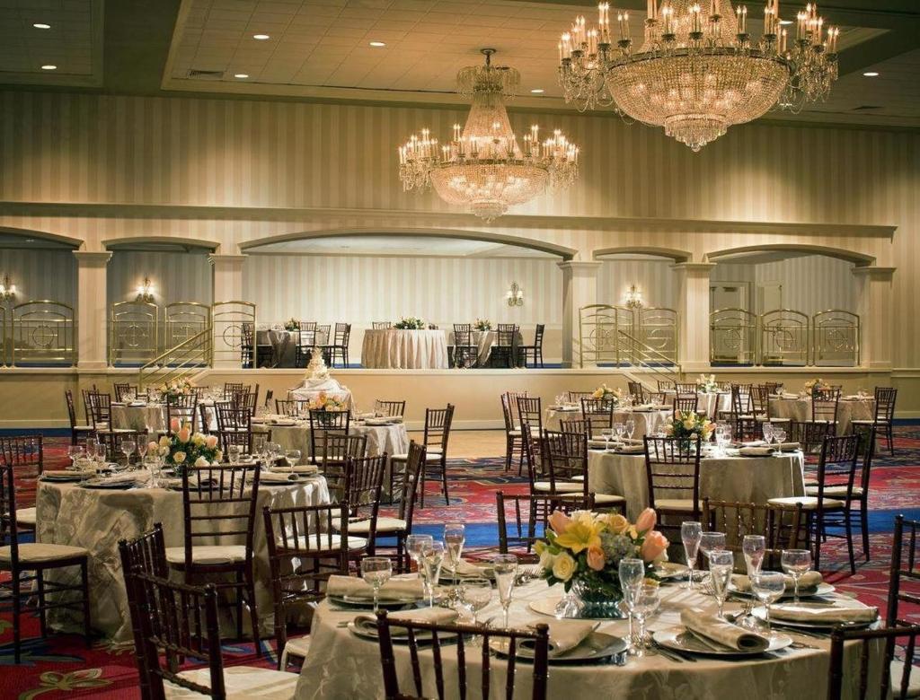 Radisson Hotel Baltimore Downtown Inner Harbor - photo 21