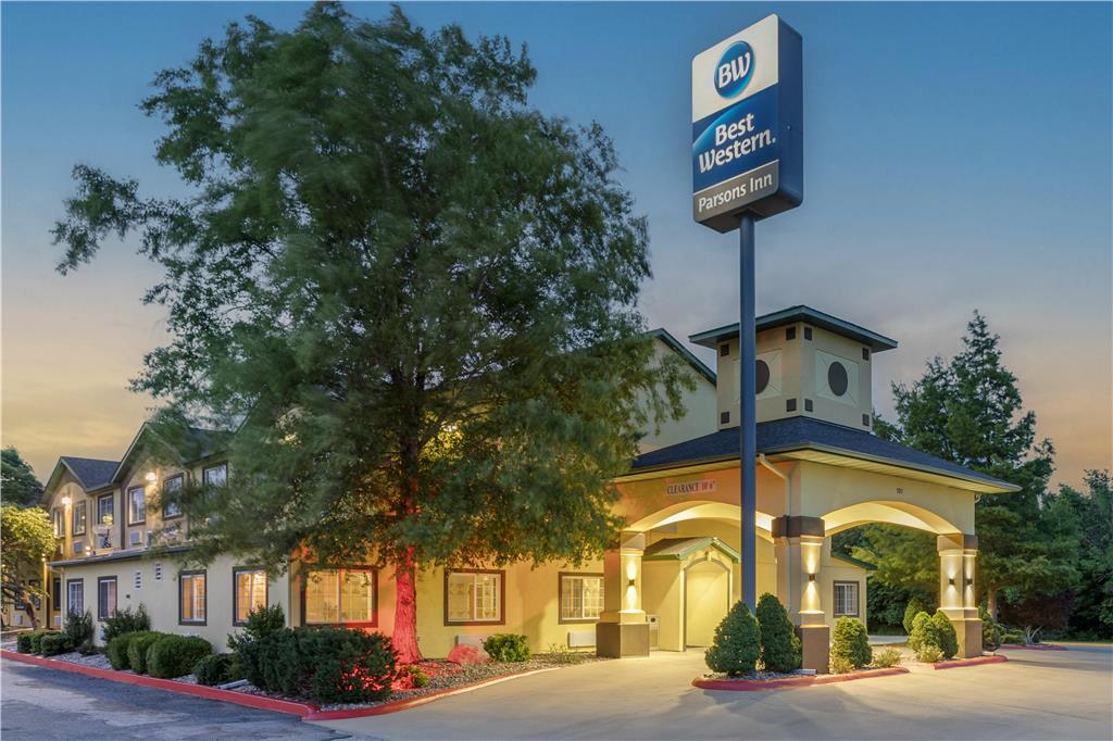 Best Western Parsons Inn — hotel in Parsons