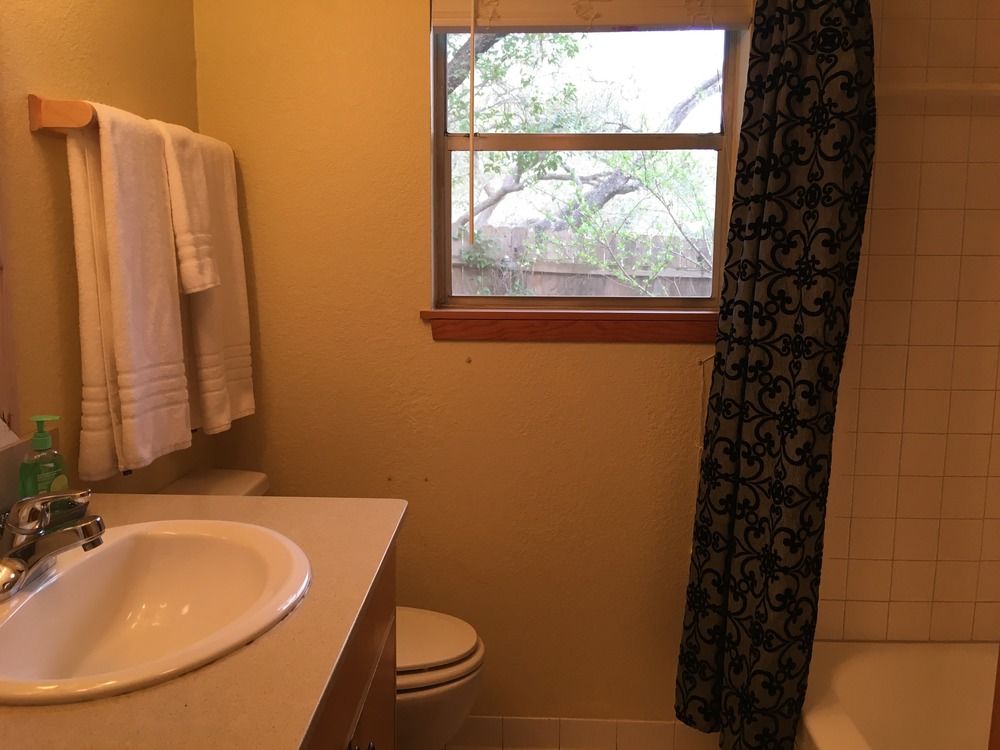 The Cove Bnb - photo 18