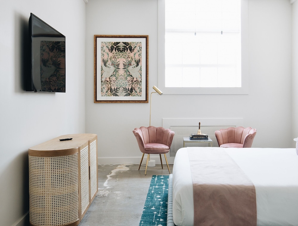 The Bellwether Hotel - photo 40
