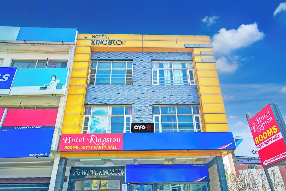 Hotel kingston Zirakpur in Chandigarh, India