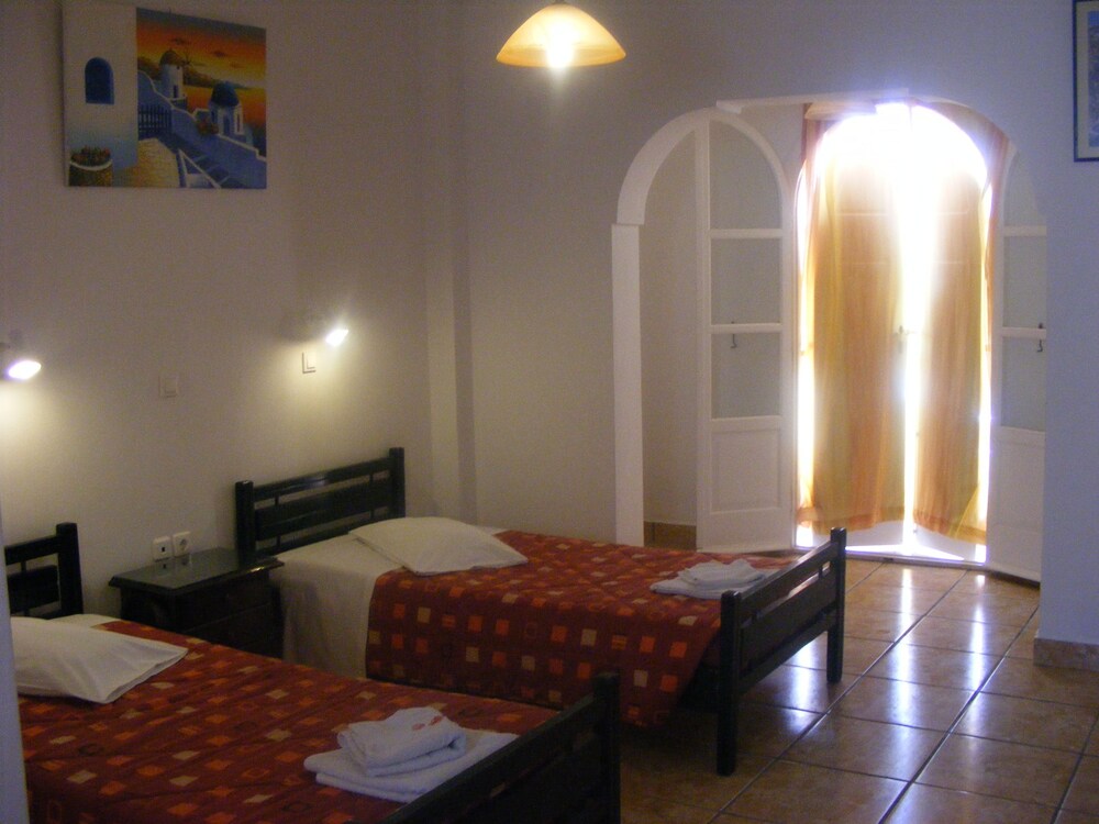 Fira Calm Hotel — Fira — photo 5