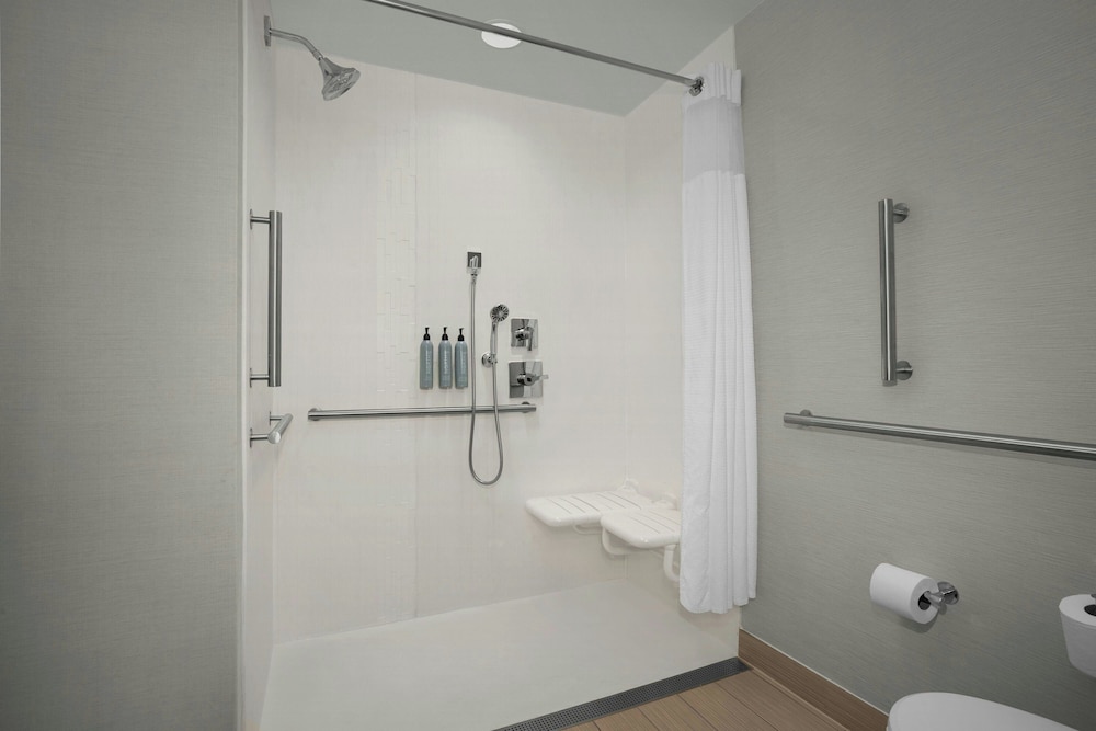 Courtyard by Marriott Atlanta Kennesaw - photo 18