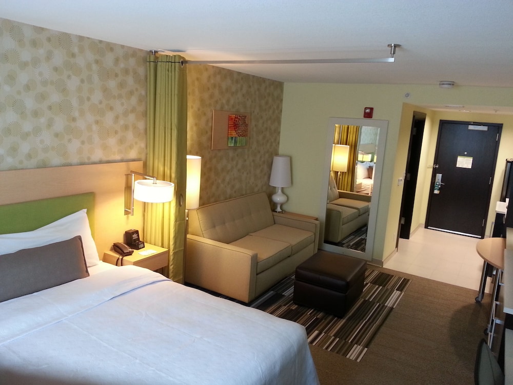 Home2 Suites by Hilton Rahway - photo 2