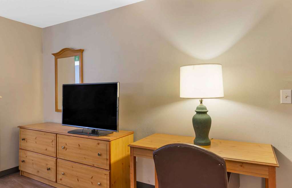 Extended Stay America Select Suites Richmond West End I 64 - photo 28