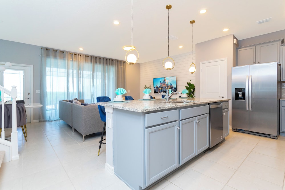 Marvelous 5Bd w Pool Close to Disney Windsor Island Resort 637 Davenport - photo 13