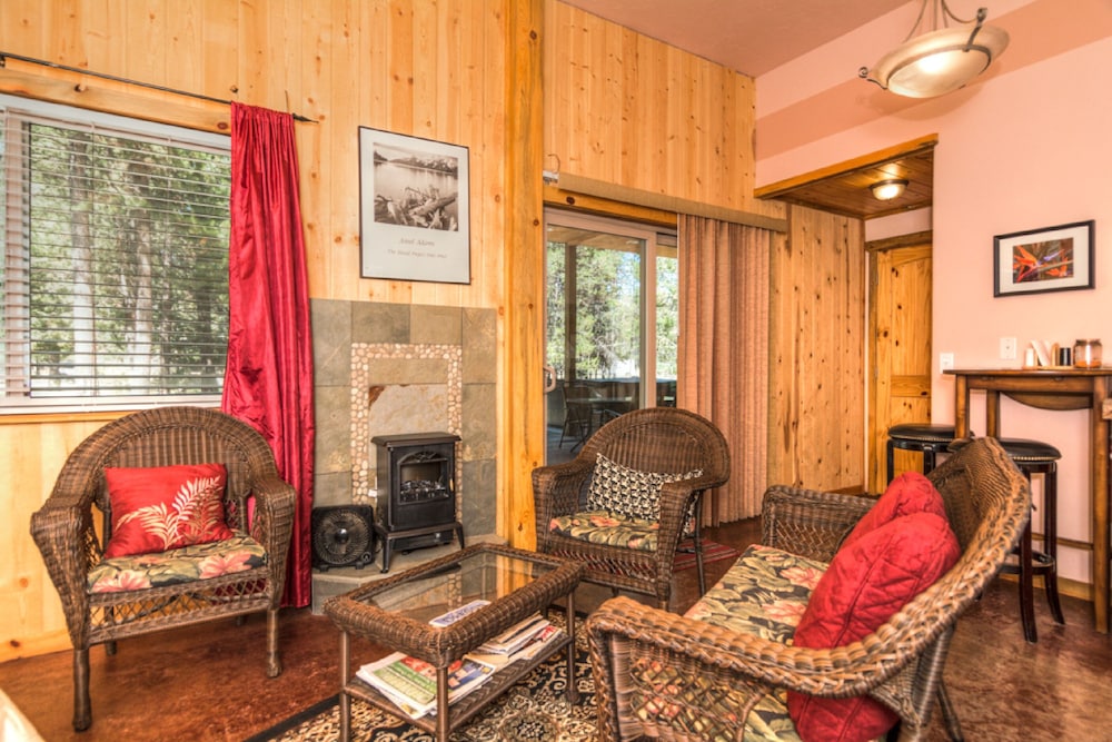 DiamondStone Guest Lodges - photo 5