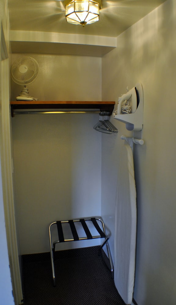 Uptown Inn - photo 21