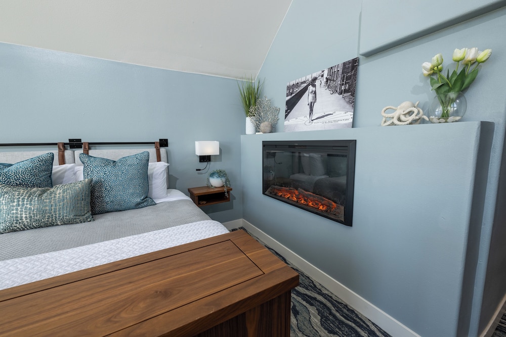 Seaside Oceanfront Inn - photo 4