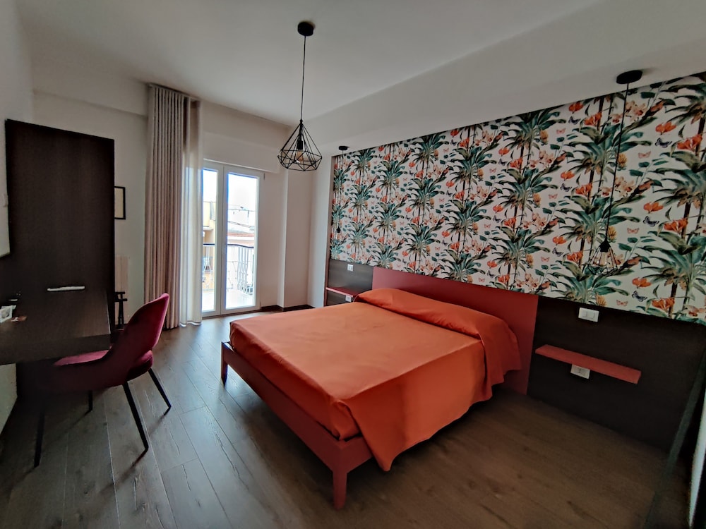 BeBari Apartments — 4-Star Luxury Hotel in Bari, Italy