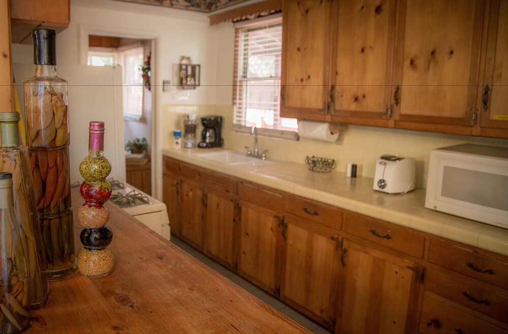 Golden Bear Cottages - photo 42