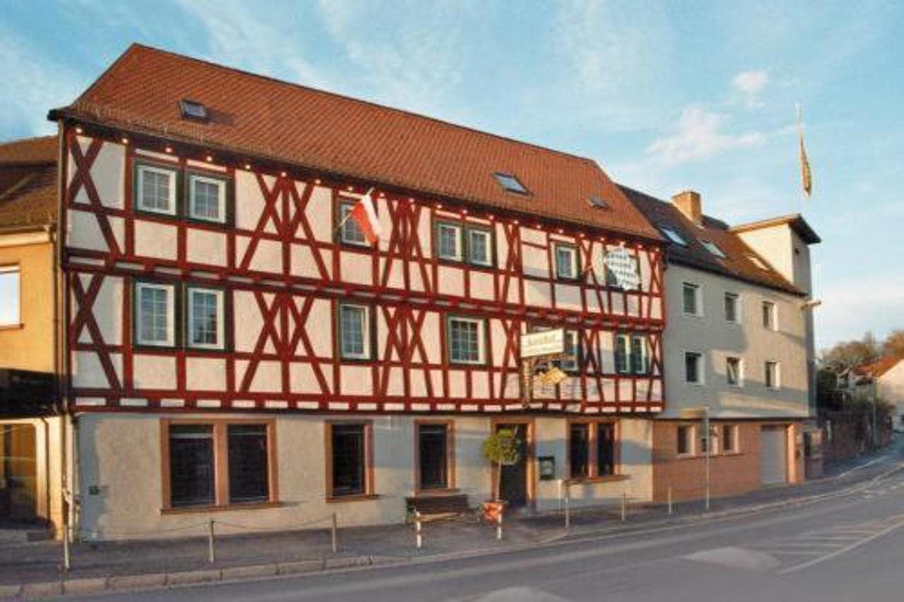 Hotel Goldener Karpfen — Aschaffenburg