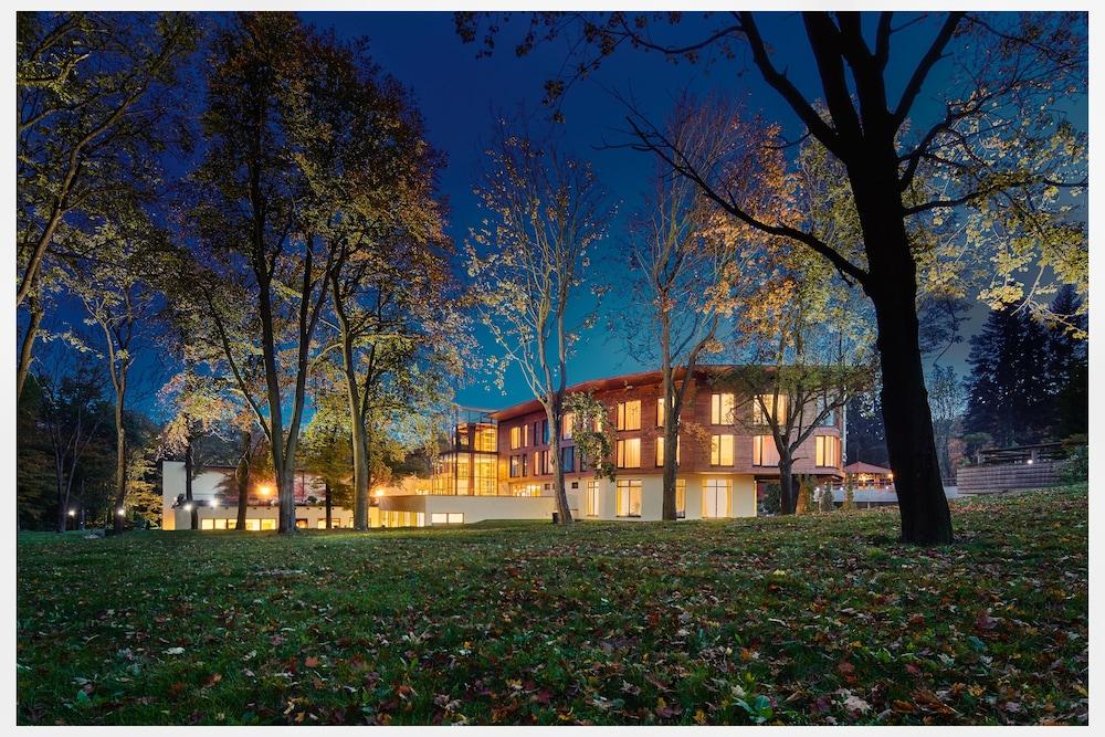 Hotel Zochova Chata Adult friendly — 4-Star Luxury Hotel in Modra, Slovakia