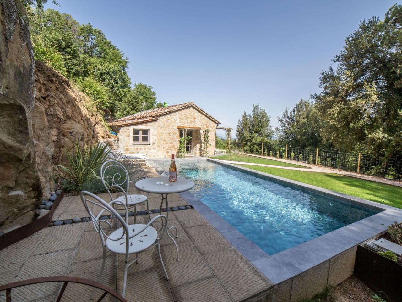 Chalet Il Talamo by Interhome — 4-Star Luxury Hotel in Passignano Sul Trasimeno, Italy