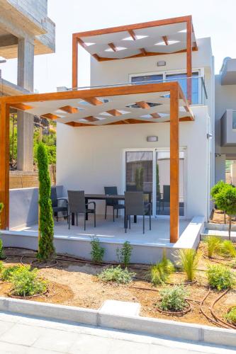 Tertsa Suites - carbon neutral hotel in Unknown City