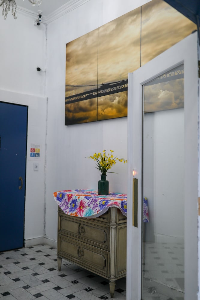 The Adrian - photo 36