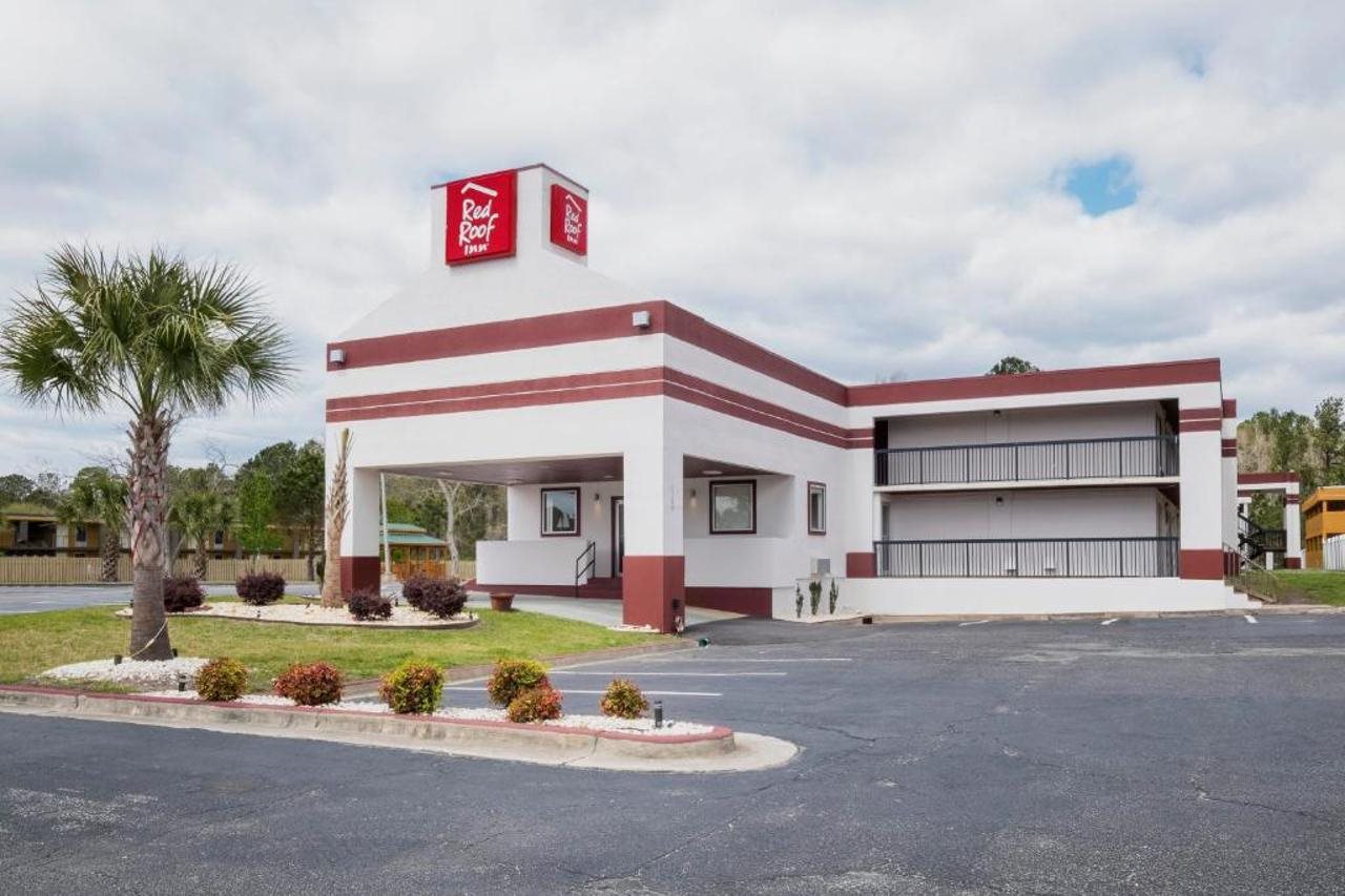 Red Roof Inn Walterboro - photo 2