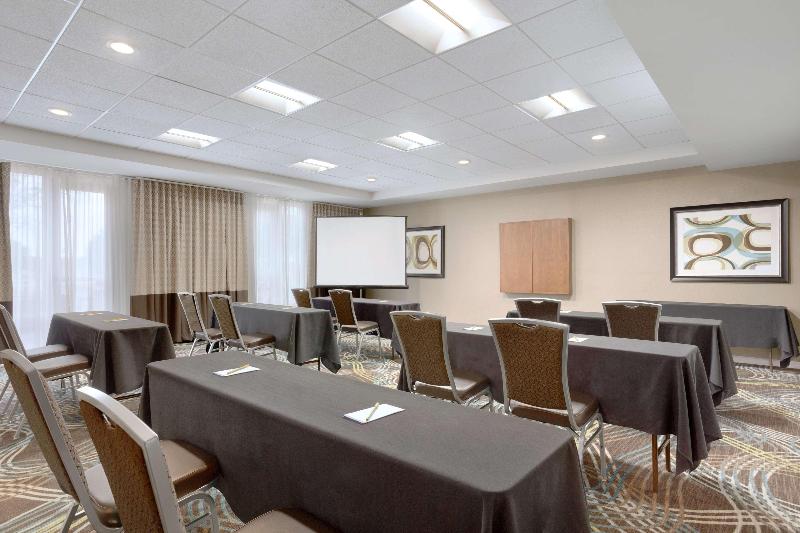 Hilton Garden Inn Tuscaloosa - photo 118