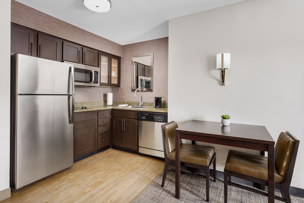 Residence Inn by Marriott Boston Franklin - photo 20
