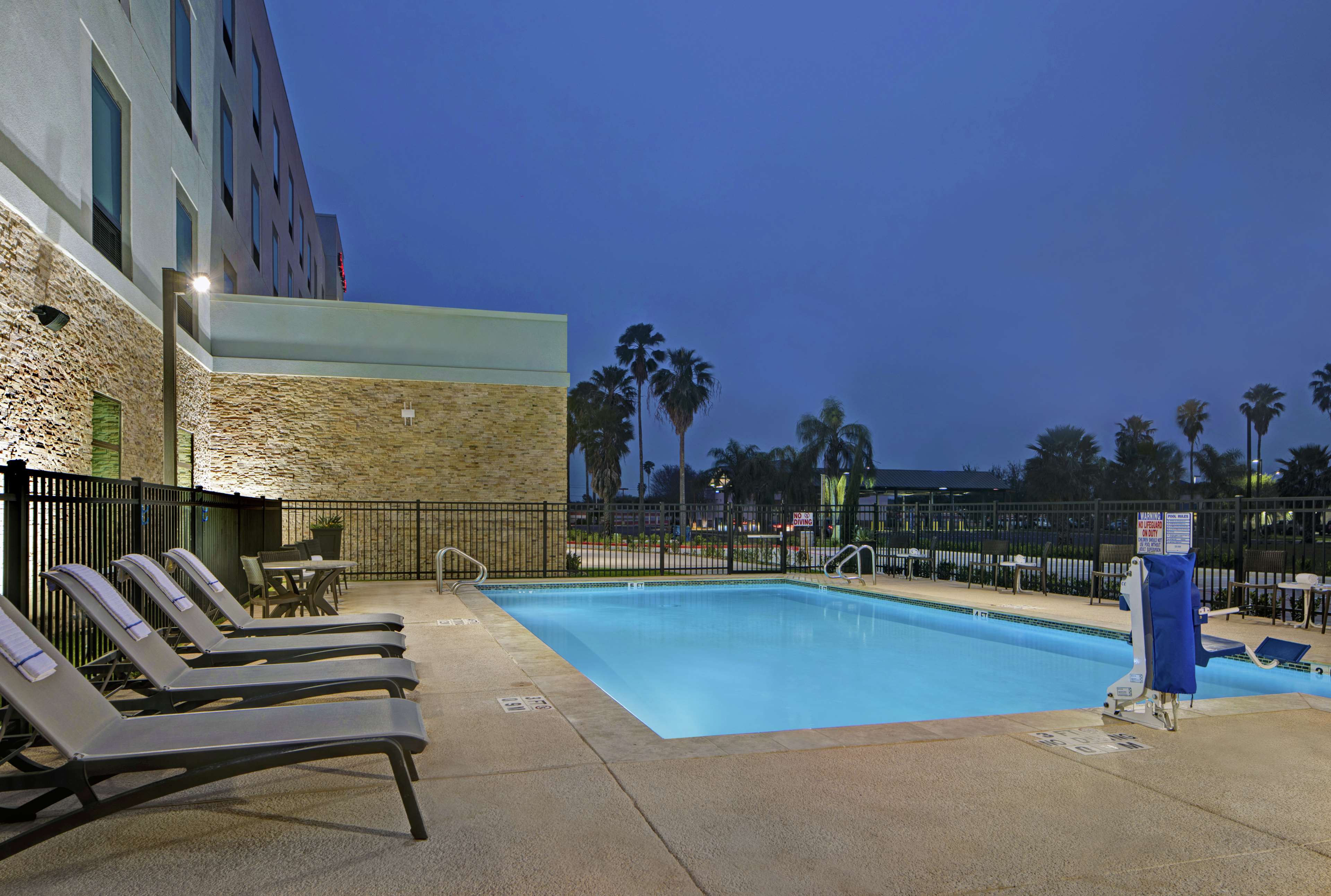 Hampton Inn Weslaco - photo 12