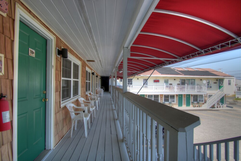 Biarritz Motel & Suites - photo 5