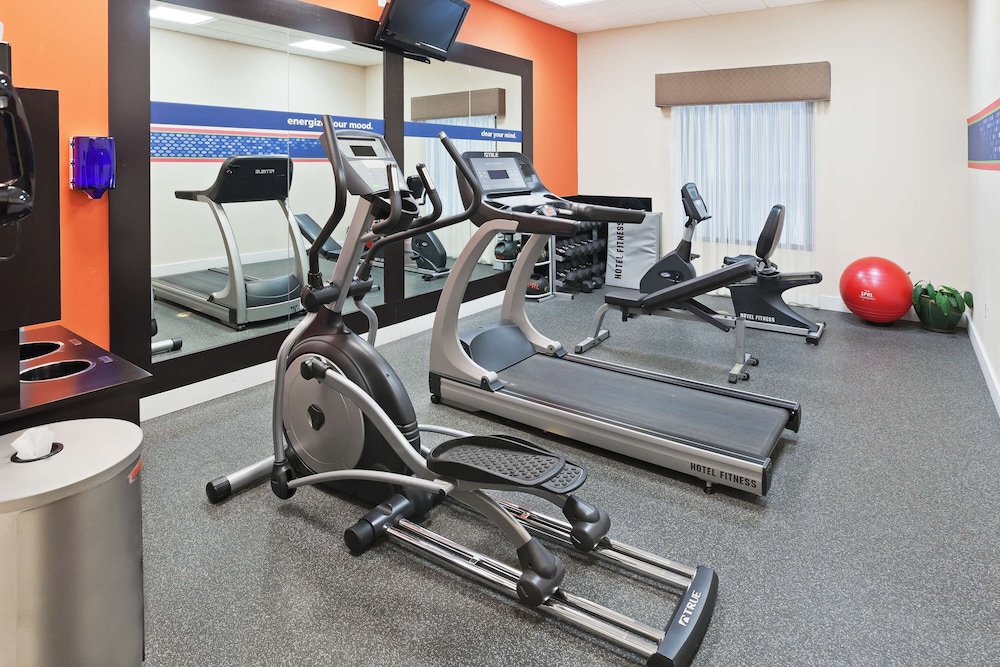 Hampton Inn and Suites Dumas - photo 9
