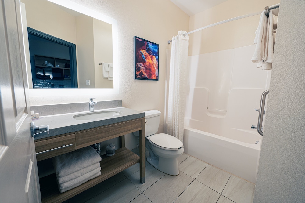 Candlewood Suites Merrillville - photo 13